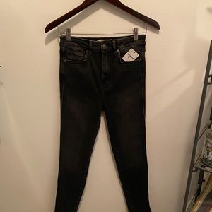 NEW Free People Stretchy Skinny Jean - US 26